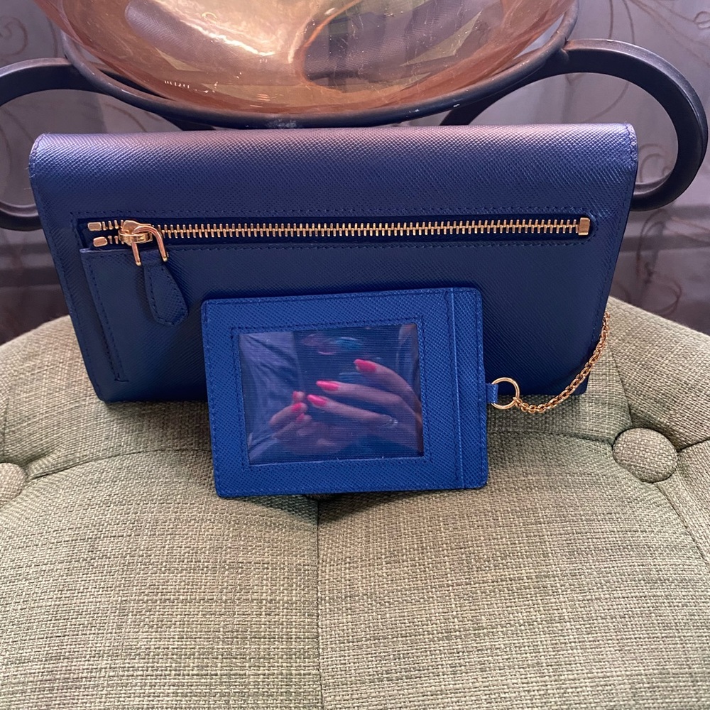 Authentic Prada Wallet - Picture 4 of 12